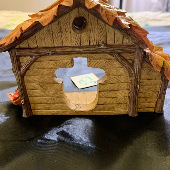 Charming Tails Christmas Pageant Stage - Picture 7 of 10